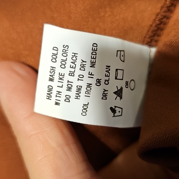 2/$20 Nwt MELLODAY L Pearl Neck Top - Picture 7 of 7